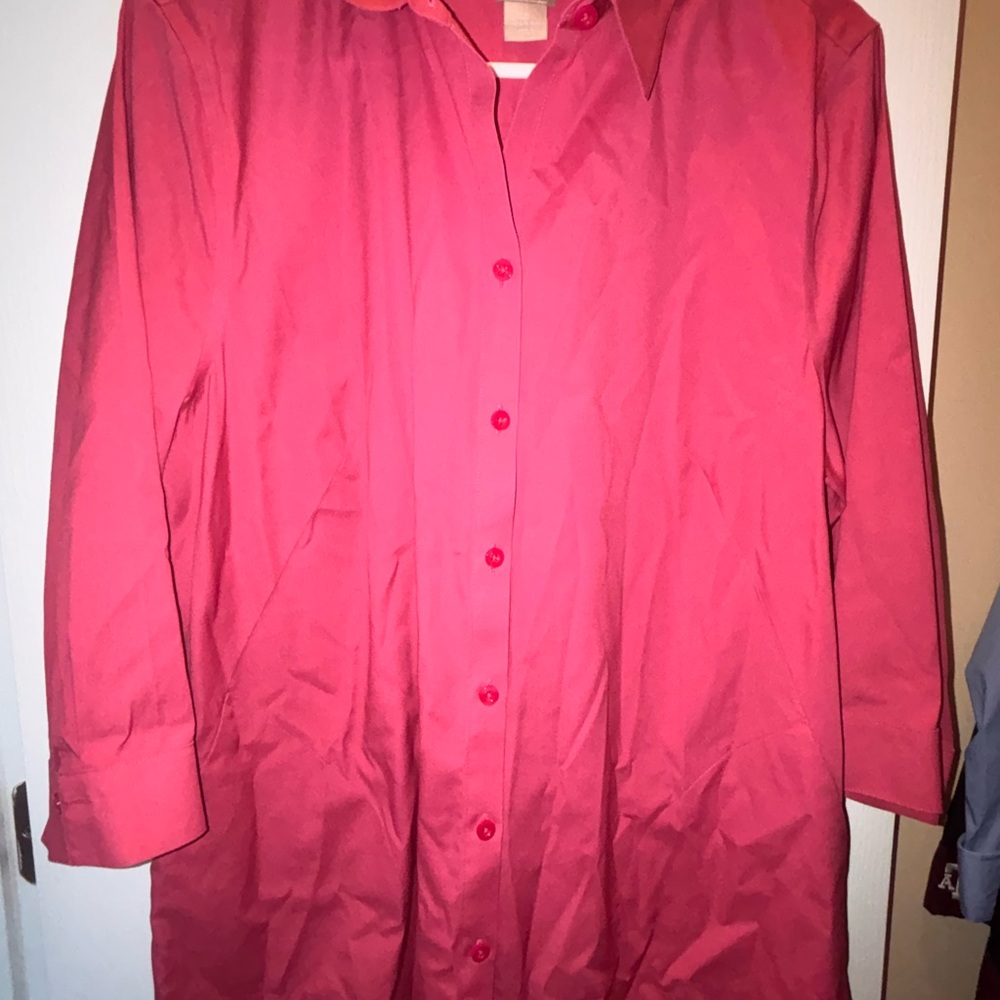 Chico's Bold Red No-Iron long sleeve button down Blouse